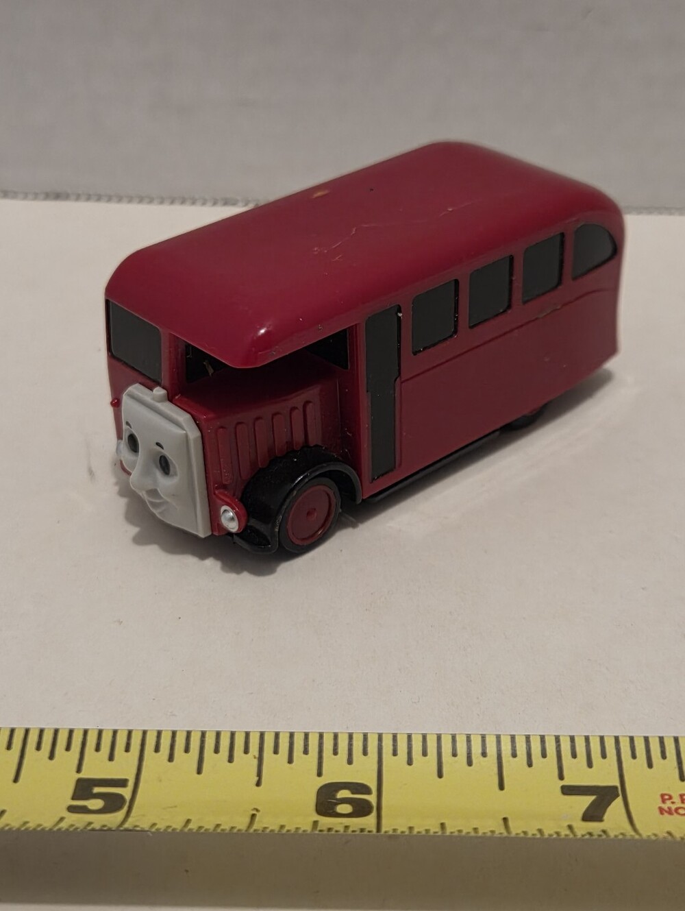 Thomas & Friends Trackmaster Motorized RED BERTIE-95/98 TOMY--Made in Thailand